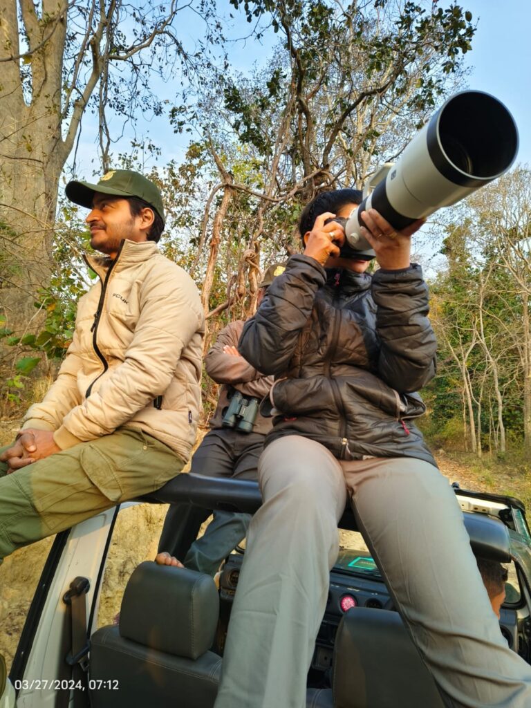 Safari Lab Guest at Bijrani, Jim Corbett