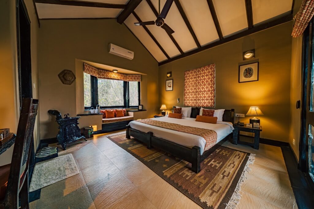 Wildlife lodge accommodation in Bandhavgarh